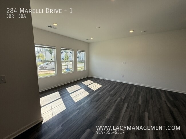 Building Photo - 284 Marelli Dr