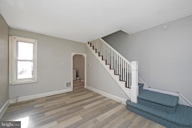 Building Photo - 1078 Morton St