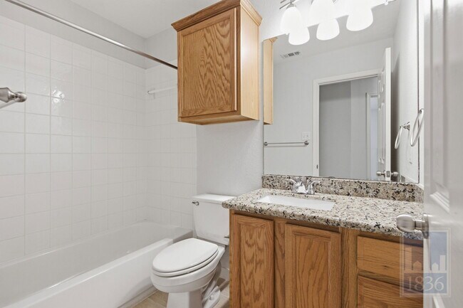 Building Photo - 11216 Crazy Well Dr