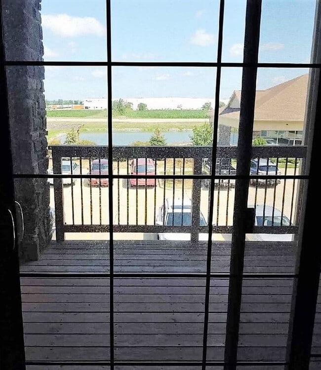 Building Photo - $1,325 | 2 Bedroom, 2 Bathroom CONDO | PET Friendly* | Available for an August 1st, 2026 Move In!