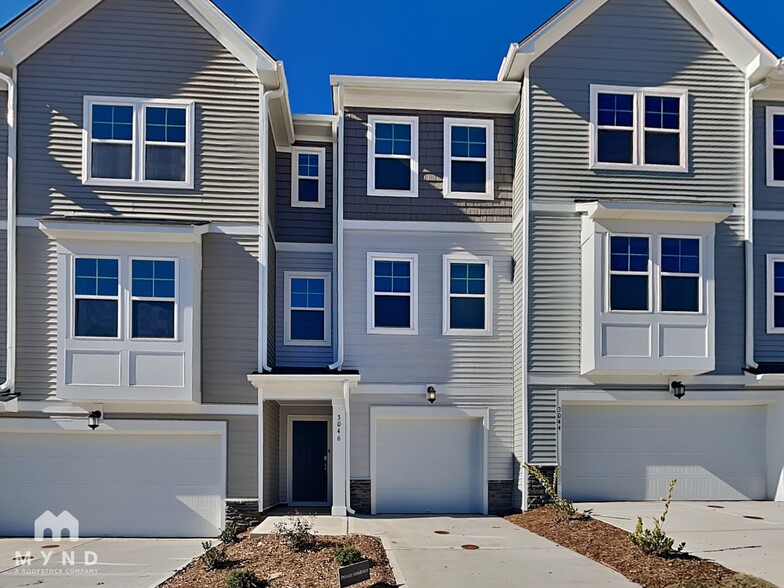 Primary Photo - 3046 Castle Loch Ln