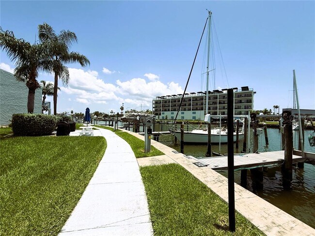 Building Photo - 201 Medallion Blvd
