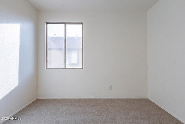 Building Photo - 10625 E Knowles Ave