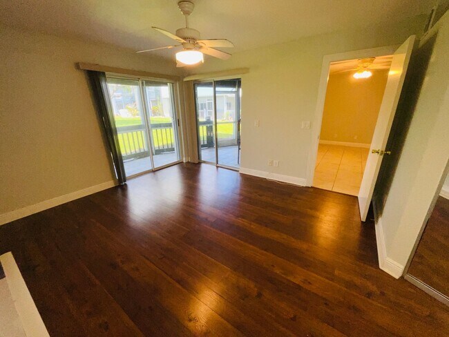 Building Photo - Beacon 21 - Sailfish Village