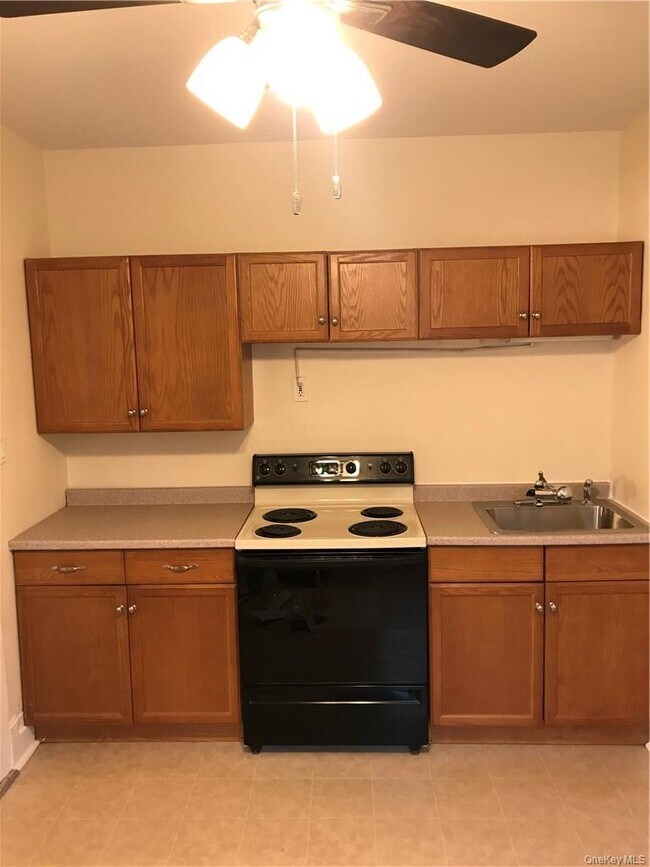 Building Photo - 57 Crows Nest Rd