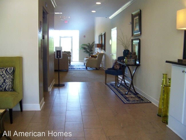 Building Photo - 3 br, 2.5 bath House - 220 HUGH SHELTON LO...