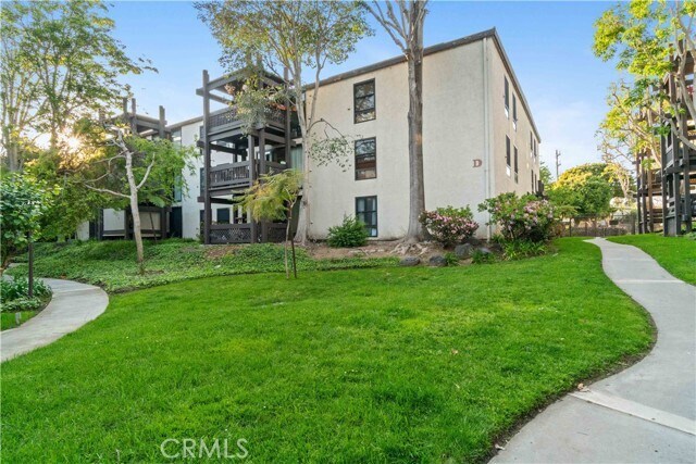 Building Photo - 8650 Gulana Ave