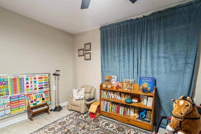 Building Photo - 131 Northill Dr