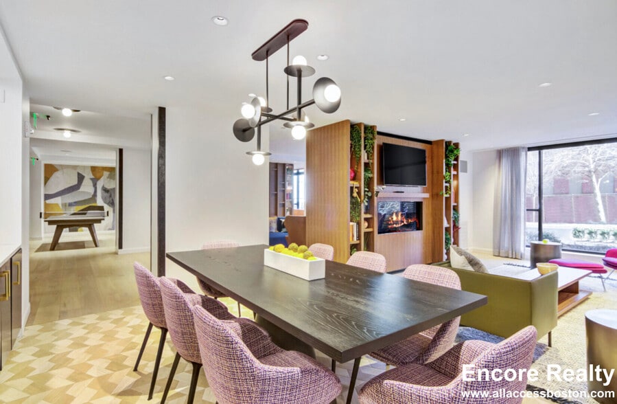 Building Photo - 75 St Alphonsus St