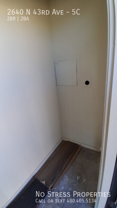 Building Photo - 2640 N 43rd Ave