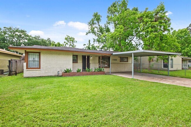 Building Photo - 7306 Parker Rd