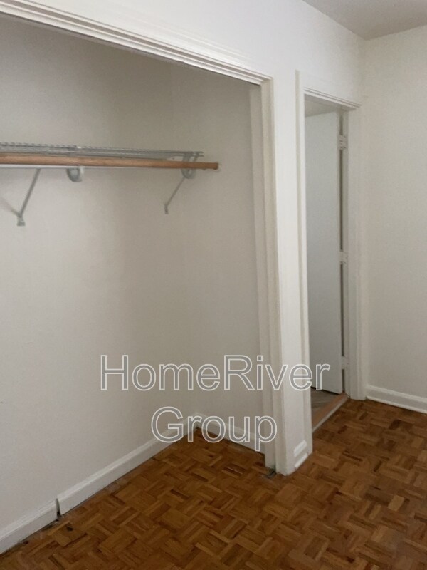 Building Photo - 473 Shiloh Dr