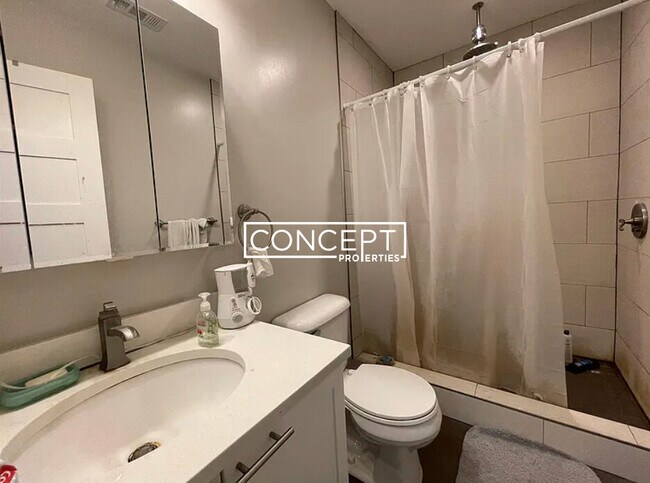 Building Photo - 169 Hampshire St