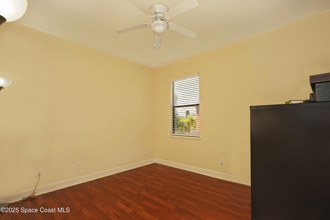 Building Photo - 1185 Talon Way