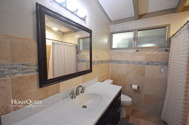 Building Photo - Kailua SFH in Kaelepulu School District 3/2+ Den, AC and Pet friendly!  $5250/mo