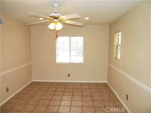 Building Photo - 545 E Vista Del Gaviota Ave