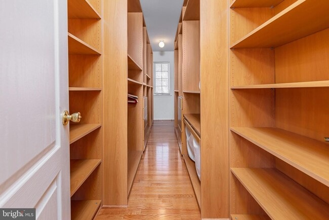 Building Photo - 10 Morning Glory Cir