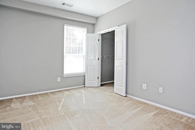 Building Photo - 1530 Spring Gate Dr.
