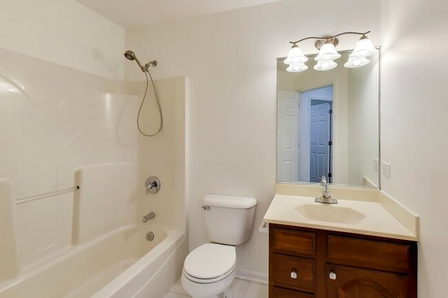 Building Photo - 325 N Water St