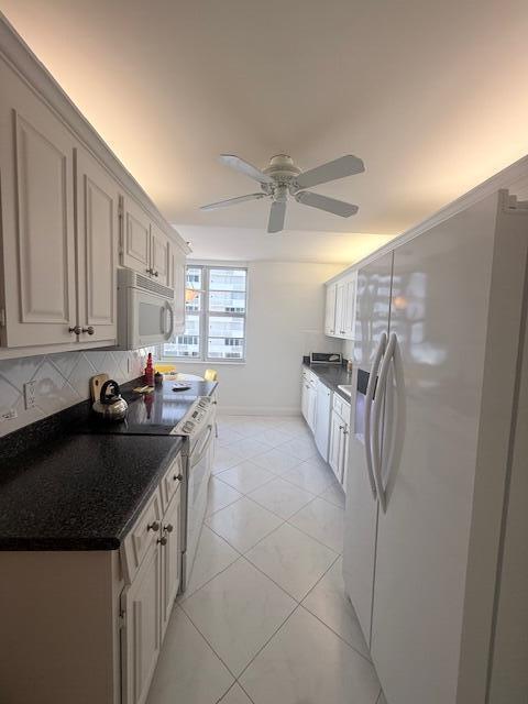 Building Photo - 1180 S Ocean Blvd