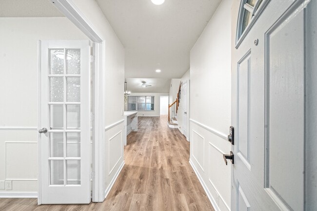 Building Photo - 16530 Bristle Creek Dr