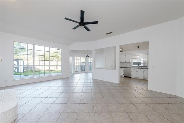 Building Photo - 1224 Woodthorpe Dr