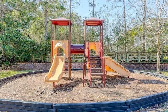 Building Photo - 1301 Tuscan Terrace