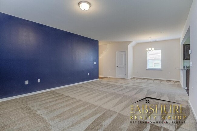 Building Photo - 2123 Water Marsh Trl