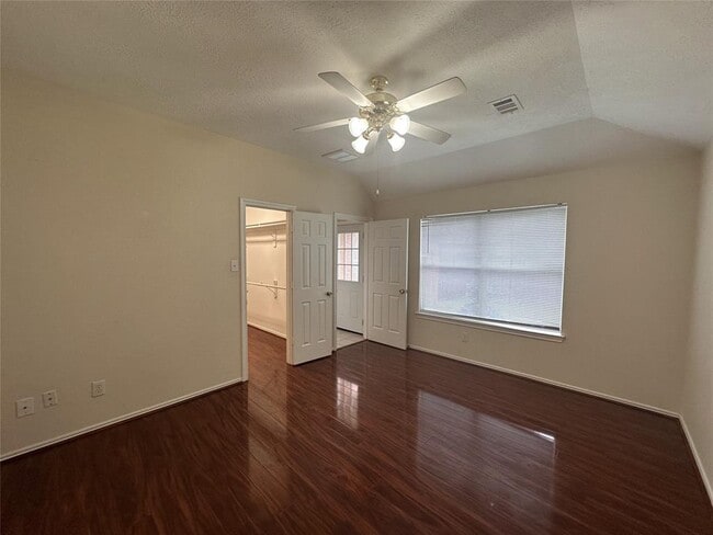 Building Photo - 5404 Balmorhea Dr