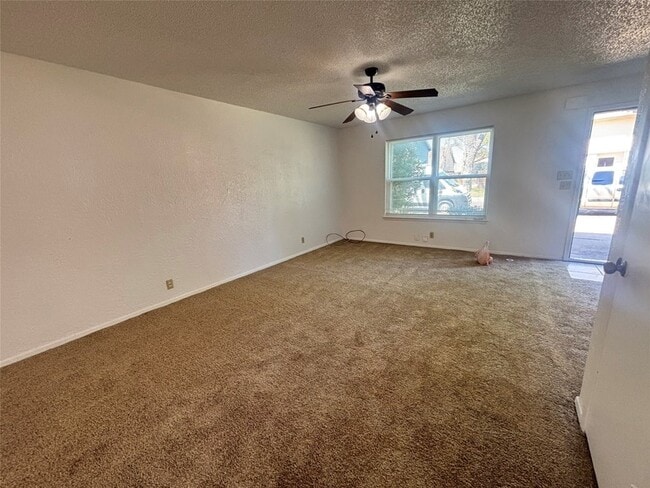 Building Photo - 2426 N Graham Dr