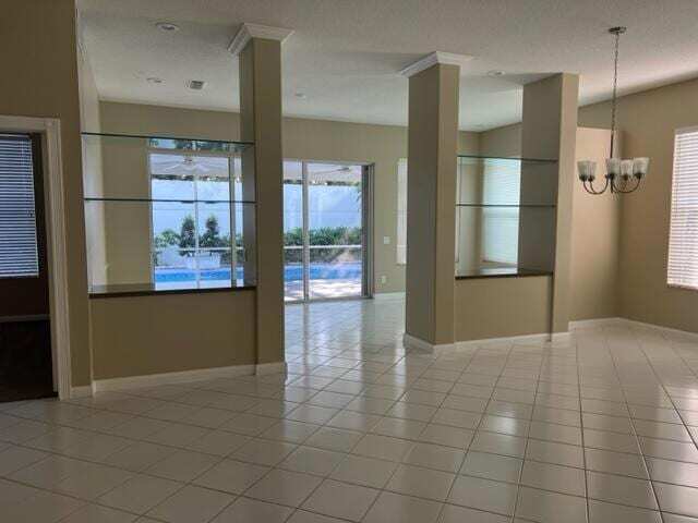 Building Photo - 188 S Hampton Dr