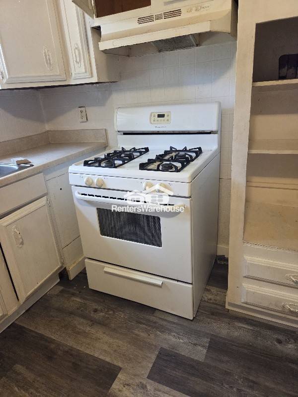 Building Photo - 8553 Jenny Dr