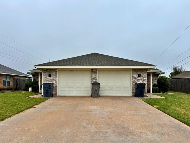 Building Photo - 5426 Ricci St