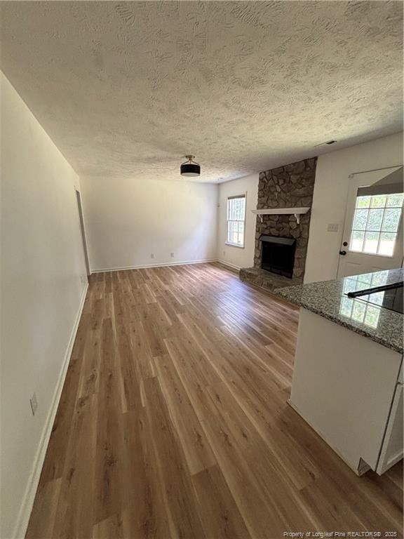 Building Photo - 7546 Beverly Dr
