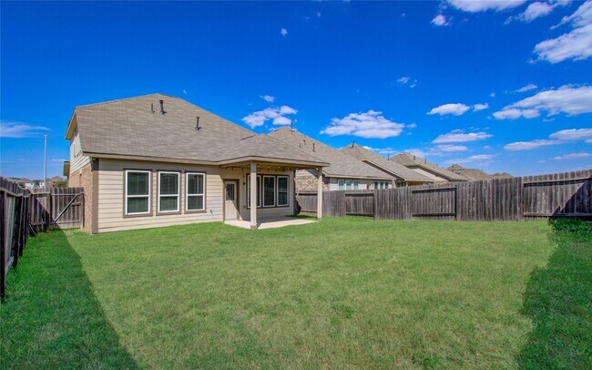 Building Photo - 24931 Puccini Pl