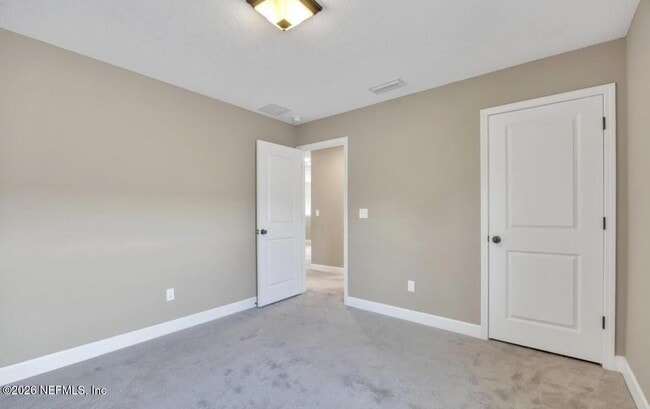 Building Photo - 230 Vista Lake Cir