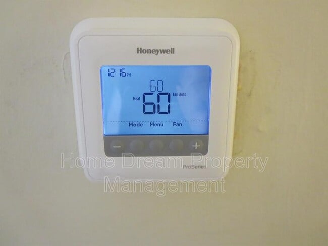 Building Photo - 961 Bryant Ave