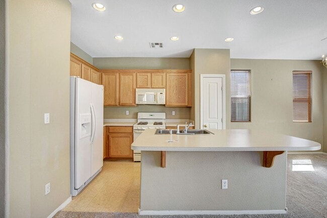 Building Photo - Charming Two Story Home