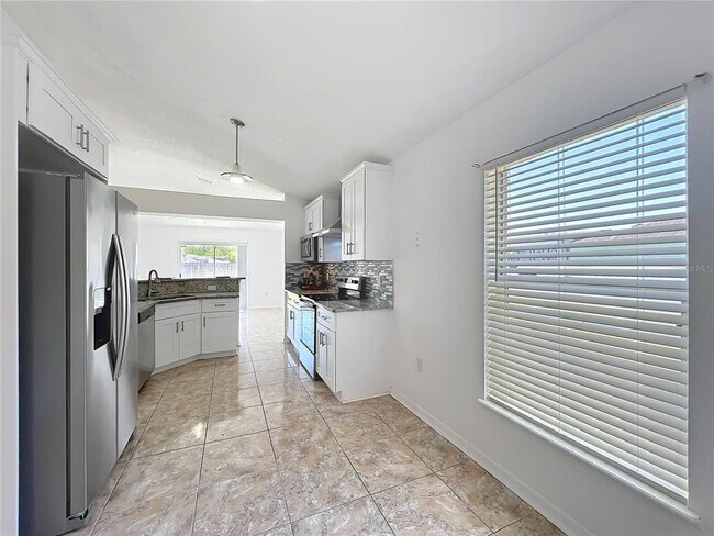 Building Photo - 3155 Atwater Dr