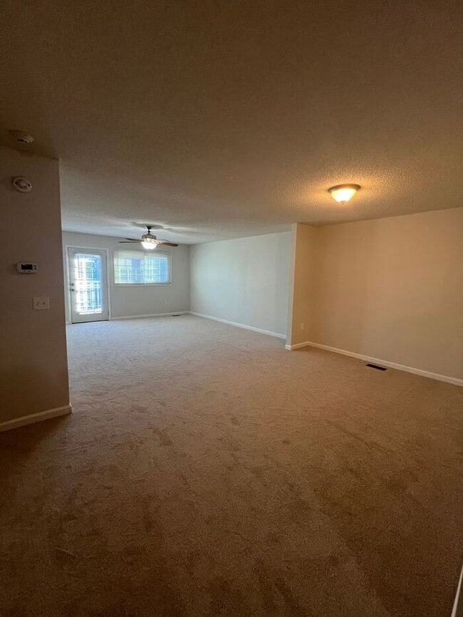 Building Photo - Ready now! Enjoy a private serene setting in the heart of the city!