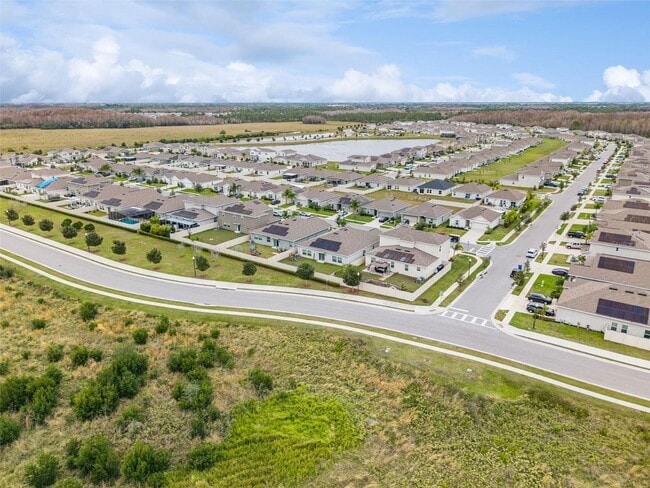 Building Photo - 781 Taurus Ln