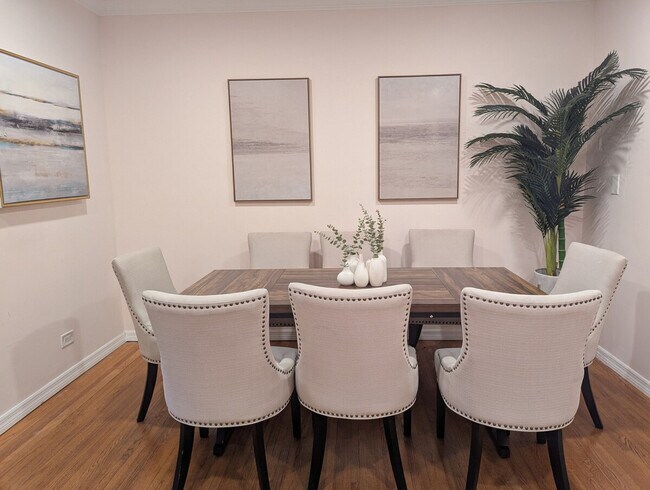 Building Photo - 2945 SW 18th St