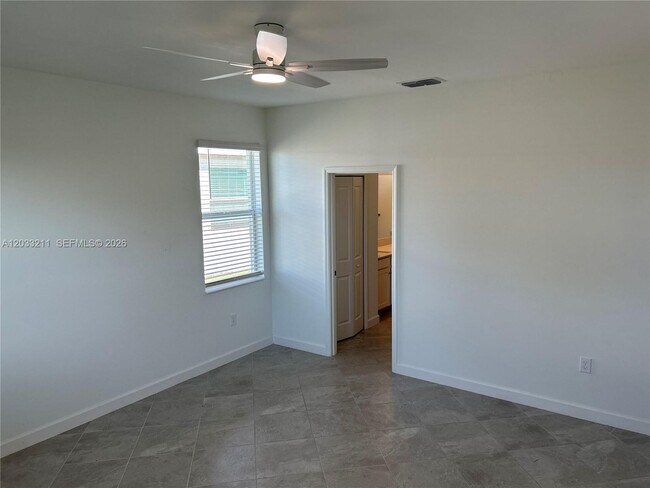 Building Photo - 20483 Copperhead Dr