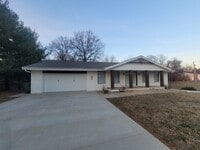 Building Photo - 524 N 34th St