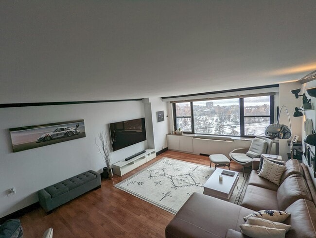 Building Photo - 151 Tremont St