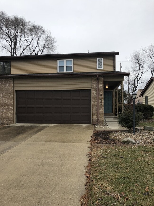 Building Photo - Now leasing for August 1st 2025!