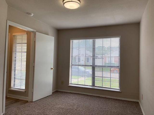 Building Photo - 2303 Markland St