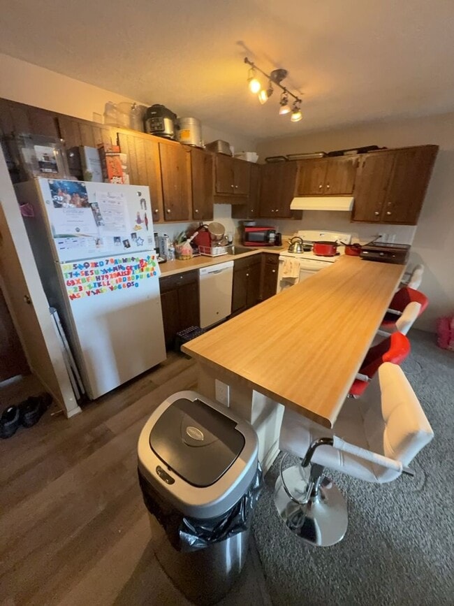 Building Photo - Dillon Valley West Condo-2 Bedroom/2 Bath w/Clubhouse