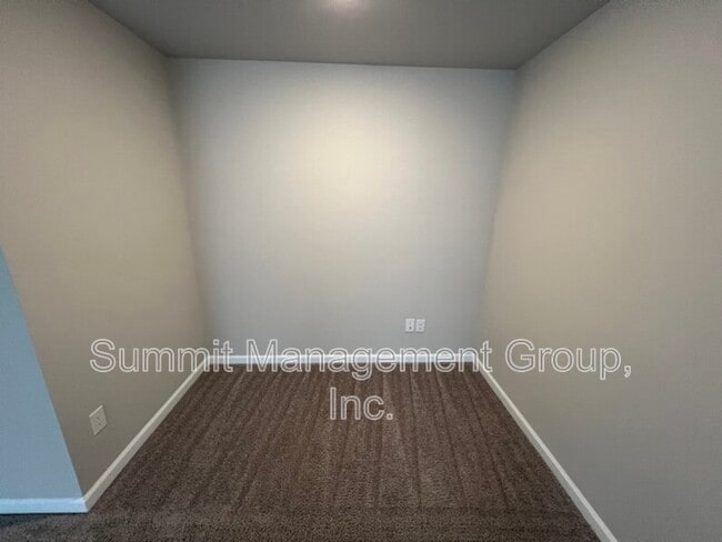 Building Photo - 130 Skipjack Ct