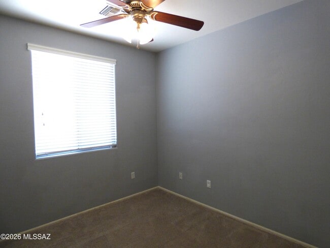 Building Photo - 14377 N Bannerstone Ct